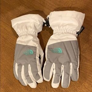 North face kids gloves